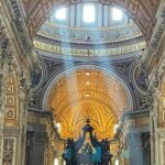 Reika Kirishima Instagram - 5年ぶりのローマ🇮🇹 2度目のVatican⭐︎ ローマを訪れて遺跡に魅了され 近い将来、 他の国の遺跡巡りもできたらいいなぁ♪ なんて思っております。 そして テルミニ駅は今回で 慣れて覚えて帰って来た…はず？ #italy #roma #vatican #vaticancity #汗だくでボサボサ #方向音痴 Roma, Italia / Rome, Italy