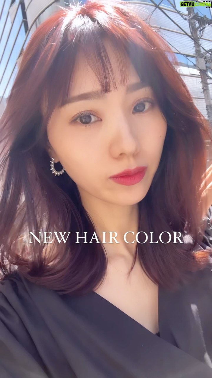 Reina Ikehata - 1.2K Likes - New hair color🩷
前回よりも少しだけ暗めのピンクに🩷
こんこん、いつもありがとう🩷
還頭髮顏色
比上次暗一點的灰粉紅色🩷喜歡🩷
Thank u my friend @eriiiiiii0728
#momofboys #momoftwoboys #boysmama #momlife #momfashion #beauty #兄弟ママ #男の子ママ #産後ダイエット #pinkhair #pinkhaircolor #グレーピンク #ママライフ