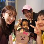 Reina Ikehata Instagram - 時間過得好快 上次看到志友兒子是寶寶的時候，不知不覺變得帥哥了🥺 可惜楊楊爸爸 @johnny__bms 忙著拍戲不在這裡⋯哭哭🥲哈 時の流れって本当にはやい。 赤ちゃんだった友達の息子くんが、あっという間にイケメン君になってたよ〜 パパはドラマ撮影にて参加できず残念...🥲台湾で一緒に青春ドラマの撮影をしていたファミリーとの再会🩶 #台灣 #台北 #taiwan #taipei