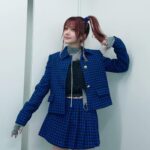 Reina Tanaka Instagram - . 金曜日のAbemaTV生放送の時の 服です💙💙💙 このセットアップZARAのっちゃけど めちゃくちゃ可愛い🤭❤️ れーなの身長が153で XSでこういうサイズ感·͜· スカートの作りが短くてれーな的には タイプですっ！ ・‥…━━━☞・‥…━━━☞ #れーなこーで #ムートンブーツ #rady #ZARA #violetta #セットアップ