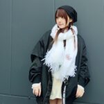 Reina Tanaka Instagram - . 寒ーいっっ⛄けど、足だします🦵😖🍃 なんか…でも…そろそろ頑張れんくなりそう…笑 年に負けんようにせんと🤣 ・‥…━━━☞・‥…━━━☞ #れーなこーで #EATME #ミニスカート #EVRIS #ニット帽