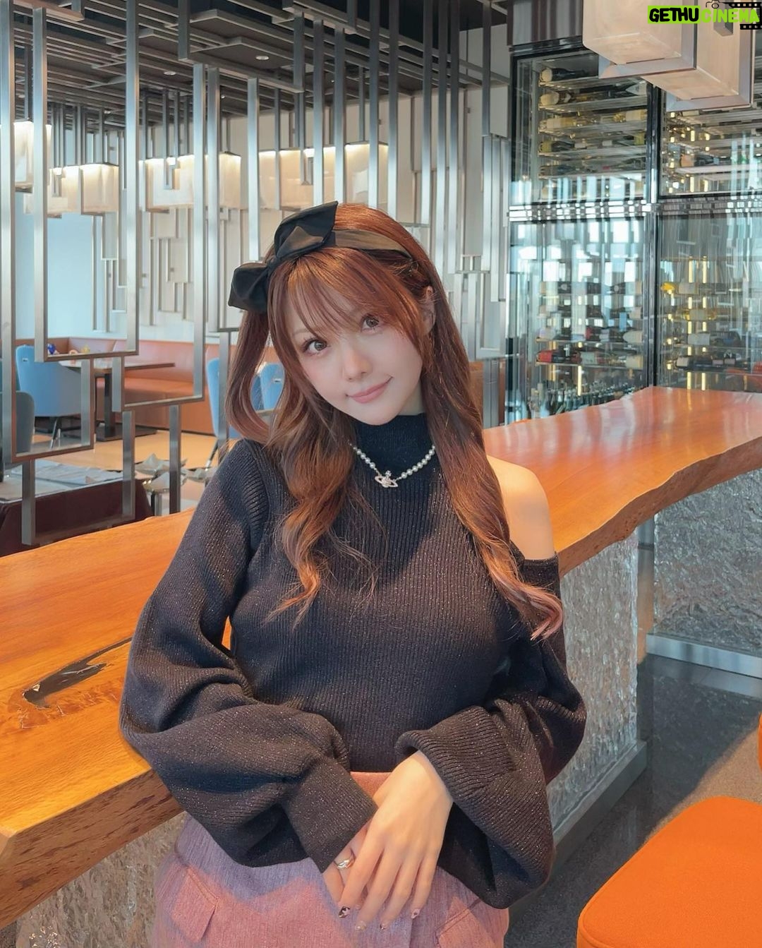 Reina Tanaka Instagram - . 最近カチューシャハマり中💭💓 ・‥…━━━☞・‥…━━━☞ #れーなこーで #CHICO #jouetie #EMODA