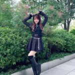 Reina Tanaka Instagram - . このスカートはRadyさんのモデルさせて頂いた時にしたフィッティングの時に出会ったスカートで 低身長向けに作られとうブランドらしいよ!! 153cmで れーなはSサイズの長さが好みでした✧︎(🕶) めちゃくちゃミニで履きたかったらXSで いいかもね⸜♥⃜⸝ ・‥…━━━☞・‥…━━━☞ #れーなこーで #ミシェルマカロン #michellmacaron #低身長コーデ #低身長ファッション