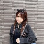 Reina Tanaka Instagram - . 久々にカチューシャした💓💓💓 ここ黒のスタバ、想像以上に おいしかったよ🖤🖤🖤 みんな飲んだ？𓂃𖠚ᐝ ・‥…━━━☞・‥…━━━☞ #れーなこーで #スタバ新作 #カチューシャ #カチューシャヘア
