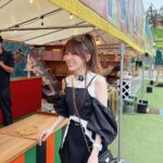 Reina Tanaka Instagram - . 先日(結構前🤭)的にボール当てて倒したら景品もらえるゲームしたっちゃけど、 友達と対決したとね。 1投目たくさん倒れたけんこりゃ勝ったなって思ったのに 2投目から不発で 負けました( ˙³˙ ) でも顔見ると楽しそうやけんオールオッケー👌🩷笑 ・‥…━━━☞・‥…━━━☞ #れーなこーで #エジック #ezick #ザラ #ZARA #西武園ゆうえんち