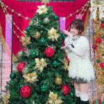 Reina Tanaka Instagram - . セットのクリスマスツリーと🎄💕 ・‥…━━━☞・‥…━━━☞ #クリスマス #クリスマスツリー