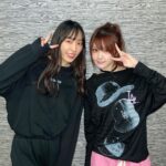 Reina Tanaka Instagram - . 明日･あさってはふくちゃんの 卒業ライブですね🎤💕︎ 私は明日ゲストとして出演しますよ♫ 来てくれるみなさん 一緒に盛り上がりましょー✊🩵 ・‥…━━━☞・‥…━━━☞ #譜久村聖 #田中れいな #卒業ライブ