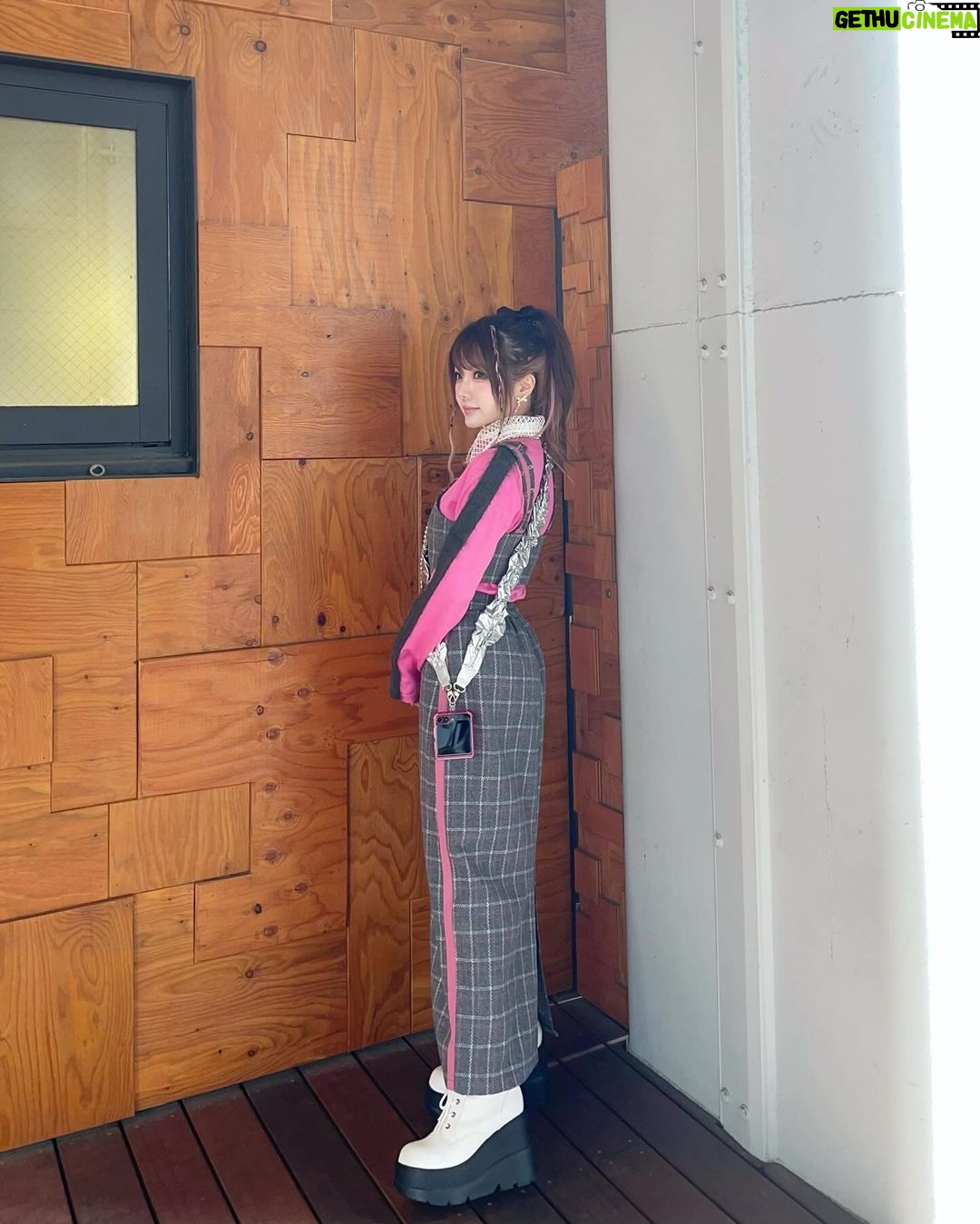 Reina Tanaka Instagram - . ピンクコーデ💓💓💓 今日あったかかったね☀️🥹 ・‥…━━━☞・‥…━━━☞ #れーなこーで #ミエット #miette
