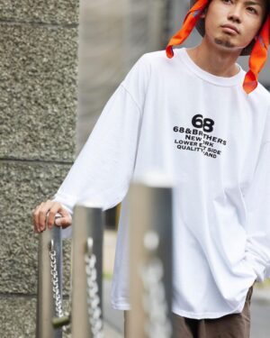 Rekko Instagram - 👕　
@68andbrothers_tokyo 
@college_gf 

📸
@ryosuke1023 

#68andbrothers 
#college