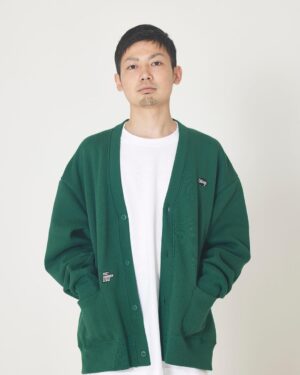 Rekko Instagram - 本日1月30日2年振りのソロ曲
RUN THIS WAY prod.BEAT奉行（ICEBAHN）を配信しました！

ここ2年間ぐらい自分が何について歌いたいか分からなくなったり、私生活もトラブル続きで中々ソロの制作が出来ませんでしたが、去年の口喧嘩祭優勝を機にもう一度音楽で勝負したいと思える様になり、再スタートの1曲として奉行さんにビートを頼みこの曲が完成しました！
改めてラッパーとしてこの道を走って行くという決意として聴いて貰えたらと思います！

そしてこの配信を機にMCネームに本名の泰斗（たいと）も加え「泰斗a.k.a裂固」として活動する事をここに報告致します！
昔からあまり本名は好きでは無かったのですが去年名前の意味を調べたら凄い良い意味やんってなってこっそり変えるタイミングを伺ってました！
KOKの優勝などタイミング的に色々思い描いた通りになり過ぎて怖いぐらいですが、これまで通り変わらず目の前のやるべき事と、丁寧に向き合いながら楽しんで乗り越えて行きます故改めて泰斗a.k.a裂固をよろしくお願いします！🔥

📸　@ohsnaps1996 
👕　@college_gf 

#RUNTHISWAY
#BEAT奉行 #ICEBAHN
#ohsnaps #college