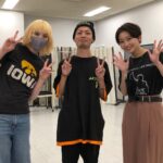 Rekko Instagram - 昨夜放送の「華大さんと千鳥くん」のクセ客大喜利というコーナーでラッパークセ客として出演させて頂きました！🙌 華丸大吉さんも千鳥さんも千原ジュニアさんも大ファンやったからまさかのメンバーの前でフリースタイルさせて頂いて大緊張&感謝感激でした！🙏 自分に向かってプロに大喜利して頂くという経験も含めて幸せな経験でした！普通にめっちゃ笑ってしまった！🙇‍♂️ 隣のDOTAMAさんはずっと無反応笑 LUNAさんとも久し振りに会って元気頂きました！🙏 chelmicoさんの曲も大好きで聴いてたから共演できて大分嬉しかった！🔥 ありがとうございました！🙌 大感謝！ #華大さんと千鳥くん