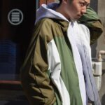 Rekko Instagram - 👕 @68andbrothers_tokyo @college_gf 📸 @ohsnaps1996 #college #68andbrothers #ohsnaps