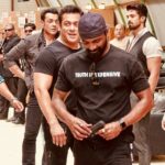 Remo D'Souza Instagram - Happy birthday @beingsalmankhan sir, you are an #angel to me , thank you for everything, love and blessings for you always ❤️🙏. #goldenheart