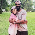 Remo D'Souza Instagram - Memories With the Boss @remodsouza sir! 😎❤️ You have always been an inspiration to many and to me as well and I feel lucky to be a part of this project. There So much of positivity and warmth around you. So much to learn from you and apply while working. I think the words, aren’t enough to explain how it feels with you, in general and on set, one has to just experience and I’m grateful, I got that opportunity. Sir, Thank you so much for everything. ❤️🤗 @rahuldid sir, thank you once again for giving me the opportunity and pushing my limits. Hugs ❤️🤗 Thank you so much for making me the part of #teamRD Much love and gratitude sir! 🙏🏼🤗❤️✨ #remosir #love #gratitude #bossman #boss #remodsouzasir