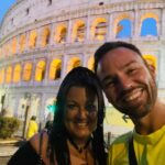 Renato Novara Instagram - Cenetta vista Colosseo... ah no?!? 😊😛 #colosseo #roma #rome #dinner #wine #redwine #friendship #happiness #smile #laugh 😂😂😂 @babinaiadeioria