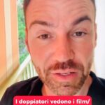 Renato Novara Instagram – I doppiatori NON vedono i film in anteprima 🎬

Sveliamo l’arcano mistero 😂

#renatonovara #doppiaggio #film #cinema #informazione