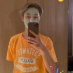 Renjun Instagram - Happyyyyyy🎉✌️😂🤟