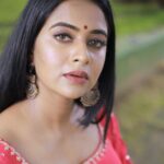 Renu Soundar Instagram - ❤️🥰 📸 @shihabu.sbs Costume @pastelsdesignstudio Mua @vini_makeup_artist_ Styled by @joe_elize_joy #renusoundar #redlove #pastel