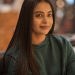 Renu Soundar Instagram - @muski.co Stylist @suji_chekku 📸 @ishak___ismail #muski #hairlove #selfcare #hairtreatment #keratintreatment Muški Studios