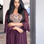 Renu Soundar Instagram - 💜💜 📸 @shihabu.sbs Mua @rajesh_kodungallur 👗 @kizwa_bridal_boutique @afsal_kizwa
