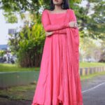 Renu Soundar Instagram - ❤️ 📸 @shihabu.sbs Costume @pastelsdesignstudio Mua @vini_makeup_artist_ Styled by @joe_elize_joy
