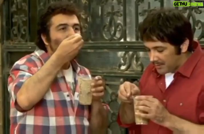 Reza Attaran - 369.7K Likes - ....🥤 تصوراتغلطادامهدارد🍹 ......
🍉🍒🍓😷🚴♀️🍁☂️☀️