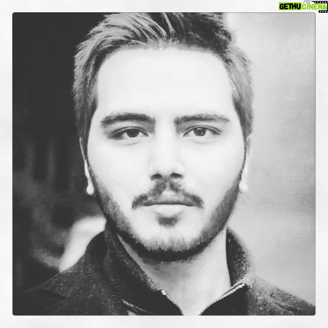 Reza Attaran Instagram - ... خداحافظ على جان ...