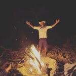 Ricardo Guedes Instagram - 🔥... Fire starter... 🔥 * * * Conecta com o teu fogo e ilumina todos à tua volta. 🤍