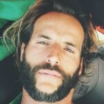 Ricardo Guedes Instagram - 🌷... Free human being... 🌷 * * * A liberdade não se compra, conquista - se ⚡ #25abril #diadaliberdade