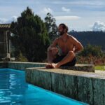 Ricardo Guedes Instagram - 🪴 ... no rush ... 🪴 * * * Na pressa de viver podemos sempre saborear . Mesmo num mundo em caos tudo tem este lugar. * Bive feliz vibe em paz ✨️