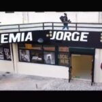 Ricardo Guedes Instagram - 🥊... Academia Jorge Pina.. 🥊 * * * No dia que nos conhecemos foi Amor à primeira vista. Um amor que me veio a inspirar a ser mais e melhor para mim e para os que me rodeiam, familiar ou desconhecido , todos têm um lugar especial na nossa vida. * Hoje dia 11 de Janeiro celebramos o aniversário do @jorgepina.ajp E não podias ter recebido melhor prenda que a concretização do teu sonho. A Academia @associacao_jorgepina é um espaço para todos, onde o desporto, a cultura e os estudos unem gerações em prol do crescimento individual de cada atleta, colaborador, treinador, amigo. * Parabéns por tudo o que nos fazes Ver e Sentir . Sem ti nada disto era possível. Amo te do fundo do meu coração 🤍