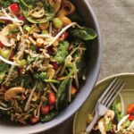 Ricardo Larrivée Instagram - On fait place aux salades-repas qui sont vibrantes de saveurs et de croquant, parce que ça fait du bien de manger des repas plus légers et nourrissants. Voici nos 8 propositions qui combleront vos envies de fraîcheur. 🥗✨⁠ ⁠ 📷 : Salade ranch au poulet / Salade au kale et aux betteraves / Salade d’amour⁠ ⁠ Lien dans le profil (@ricardocuisine) pour voir les recettes.⁠ ⁠ _____⁠ ⁠ We make way for meal salads that are bursting with flavors and crunch, because it feels good to enjoy lighter and nourishing meals. Here are our 8 suggestions that will satisfy your cravings for freshness. 🥗✨⁠ ⁠ 📷 : Ranch Chicken Salad / Kale and Beet Salad / Love Salad⁠ ⁠ Link in the profile (@ricardocuisine) to view the recipes.
