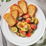 Ricardo Larrivée Instagram – Au menu cette semaine, des assiettes remplies de bons légumes pour affronter le froid de mi-janvier. Saveur et réconfort sont au rendez-vous! 🫛

🍽️: Risotto aux boulettes de porc et aux pois sucrés / Nouilles udon au tofu et aux haricots verts / Poulet toscan / Ratatouille express et galettes de pommes de terre / Morue et maïs, bouillon au cari épicé

Lien dans le profil (@ricardocuisine) pour voir le menu.

___________

This week’s menu features plates filled with delicious vegetables to face the mid-January cold. Flavor and comfort are on the agenda! 🫛

🍽️: Risotto with Pork Meatballs and Sugar Snap Peas / Udon Noodles with Tofu and Green Beans / Tuscan-Style Chicken / Quick Ratatouille with Hash Browns / Cod and Corn in Spicy Curry Broth

Link in the profile (@ricardocuisine) to view the menu.