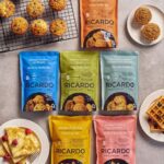 Ricardo Larrivée Instagram – Nos mélanges à déjeuner RICARDO sont le secret pour des matins sans stress. Il suffit de suivre les instructions et, en 5 minutes seulement, le tour est joué! Découvrez-les en exclusivité chez IGA dans la section de l’épicerie. 🥞🫐

Lien dans le profil (@ricardocuisine) pour les découvrir.

______

Our RICARDO Breakfast Mixes are the secret to stress-free mornings. Just follow the instructions, and in just 5 minutes, you’re good to go! Discover them exclusively at IGA in the grocery section. 🥞🫐

Link in profile (@ricardocuisine) to discover them.