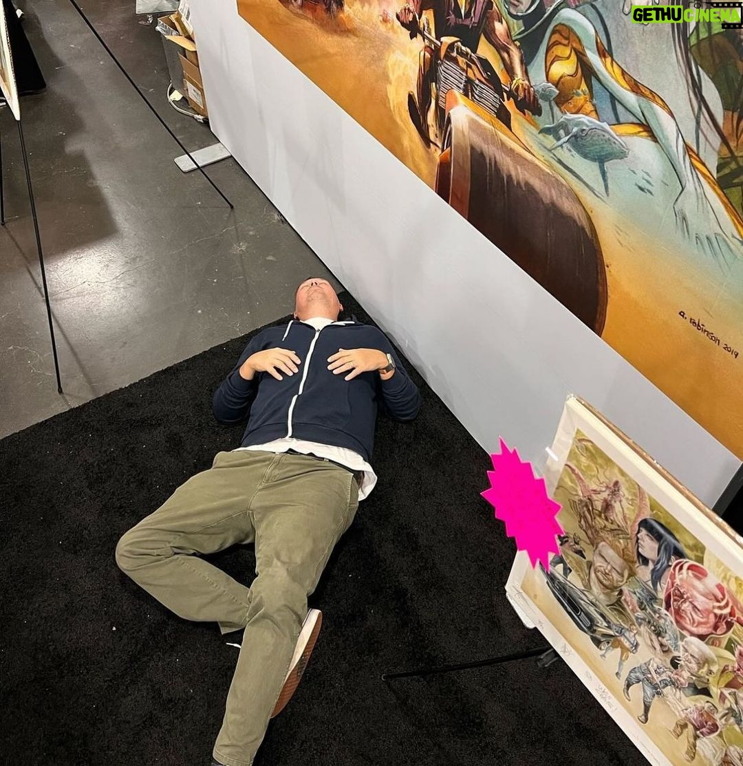 Rick Remender Instagram - Goodbye New York. I love how you look in those jeans.