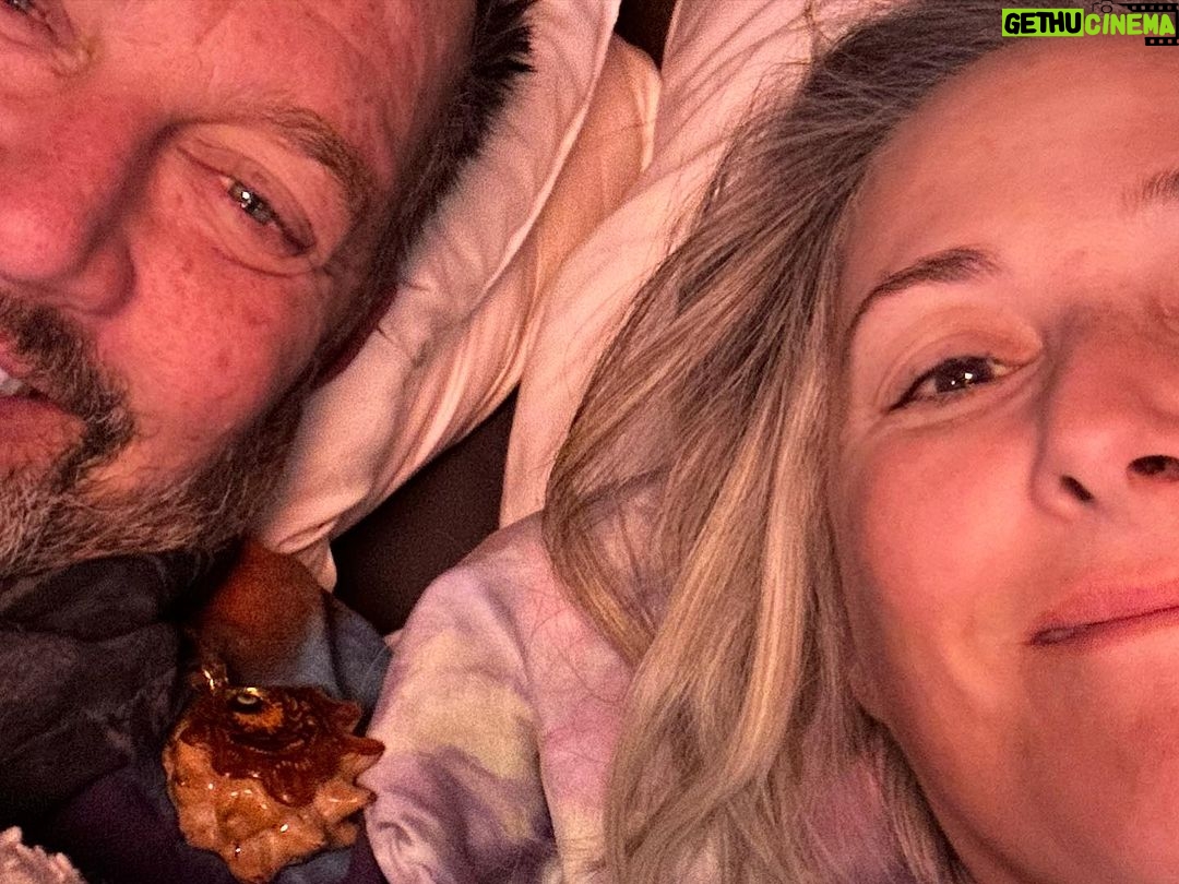 Ricki Lake Instagram - A photo dump from the greatest place on earth. It was wild. It was magical. It was hard. And I can’t wait to go back. Turns out- Ross is a burner! He loved it. 🔥🔥🔥♥️ #burningman #bestburnever Burning Man