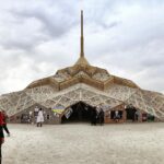 Ricki Lake Instagram - A photo dump from the greatest place on earth. It was wild. It was magical. It was hard. And I can’t wait to go back. Turns out- Ross is a burner! He loved it. 🔥🔥🔥♥️ #burningman #bestburnever Burning Man