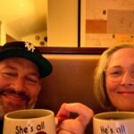 Ricki Lake Instagram - So very thankful. ❤️ No one I would rather do everything with, than with this guy. Right now everything includes his & hers smooth move tea. #killingketo 🦃🍁❤️