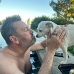 Ricki Lake Instagram - Friday date night. Sushi 🍣 in the jacuzzi w/ my favorite guy and girl. #lucky #blessed #present Home Sweet Home