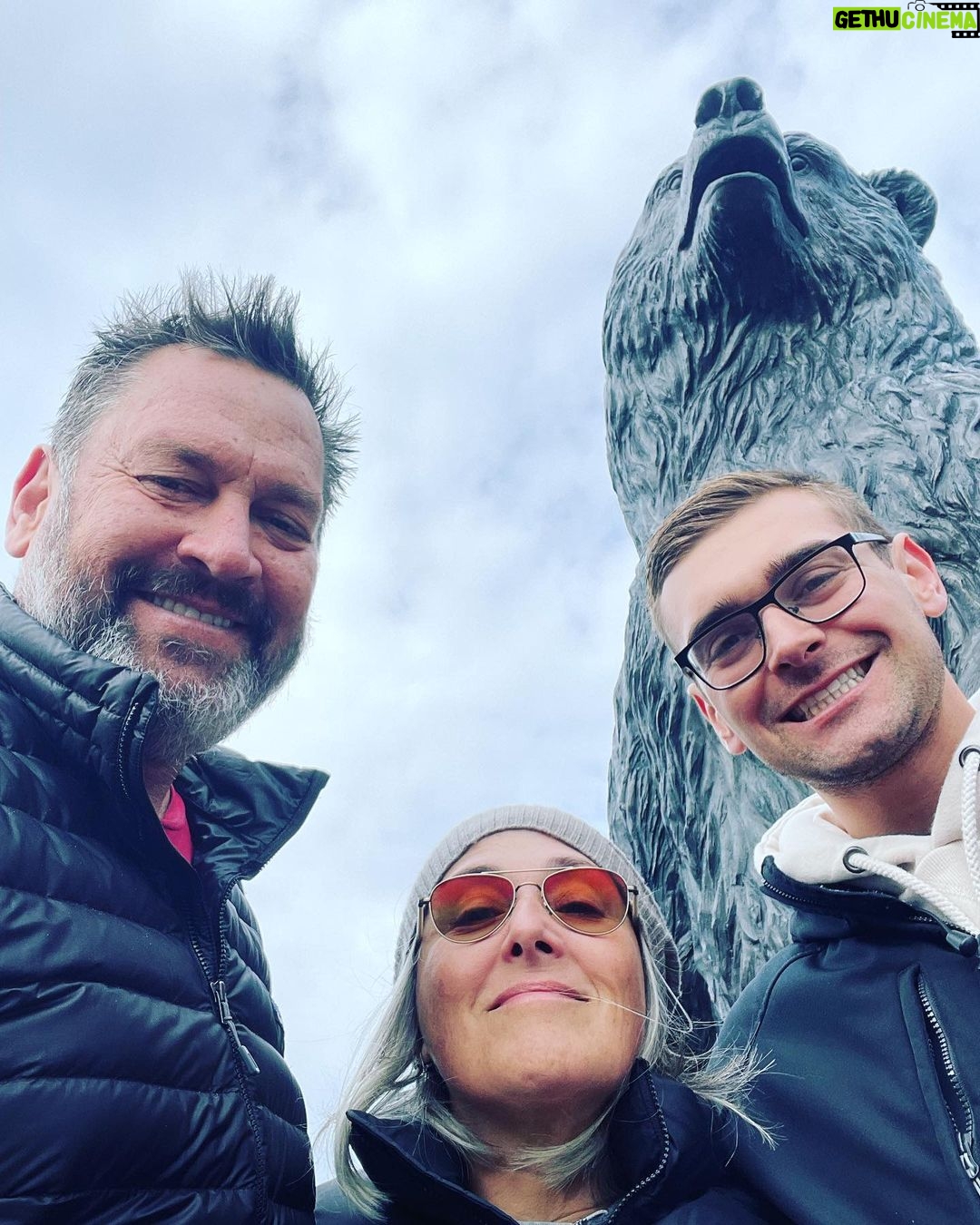 Ricki Lake Instagram - Kodiak Alaska photo dump. 🐳 🦅 🐻 🦭 #bucketlist ✅ Kodiak, Alaska