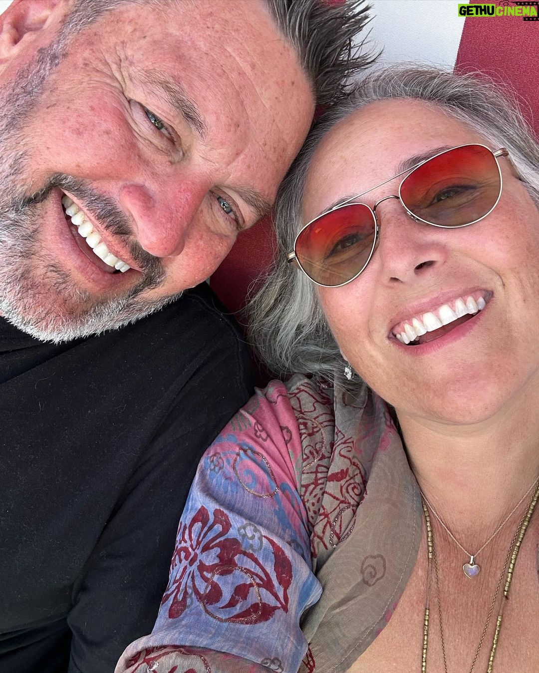 Ricki Lake Instagram - Turns out, weβre cruisers. π’π’π’π’π’β₯οΈ Epic weekend thanks to @summit! #summitatsea2023 @virginvoyages #inspired #minihoneymoon #magic #newfriends π’π’π’π’π’π’π’β₯οΈ