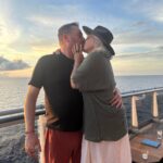 Ricki Lake Instagram - Turns out, we’re cruisers. 🚢🚢🚢🚢🚢♥️ Epic weekend thanks to @summit! #summitatsea2023 @virginvoyages #inspired #minihoneymoon #magic #newfriends 🚢🚢🚢🚢🚢🚢🚢♥️