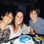 Ricki Lake Instagram – My kids and me. 
I love my big blended family so so much. 
♥️
#happymothersday