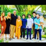 Ricki Lake Instagram - My kids and me. I love my big blended family so so much. ♥️ #happymothersday