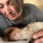 Ricki Lake Instagram - One year ago today. 💔 I have not gotten over this loss and I likely never will. Even as the tears flow writing this, I would do it all over again. And I did. Dolly, another rescue mama dog, came into my life, just 3 weeks after Mama’s untimely passing. Forever grateful to @dogswithoutborders for saving these pups and their puppies. Also, thank you to the fosters who make these rescues possible. #adoptdontshop #rescuedog #rescuemamadog ♥️
