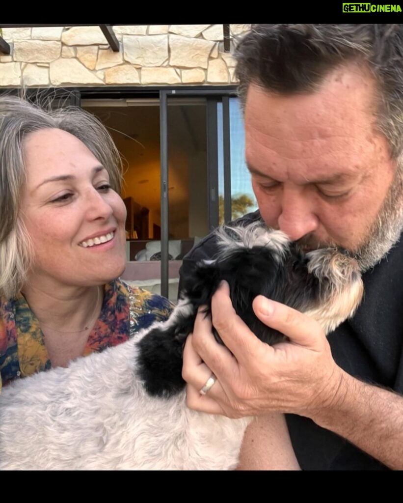 Ricki Lake Instagram - One year ago today. 💔 I have not gotten over this loss and I likely never will. Even as the tears flow writing this, I would do it all over again. And I did. Dolly, another rescue mama dog, came into my life, just 3 weeks after Mama’s untimely passing. Forever grateful to @dogswithoutborders for saving these pups and their puppies. Also, thank you to the fosters who make these rescues possible. #adoptdontshop #rescuedog #rescuemamadog ♥️