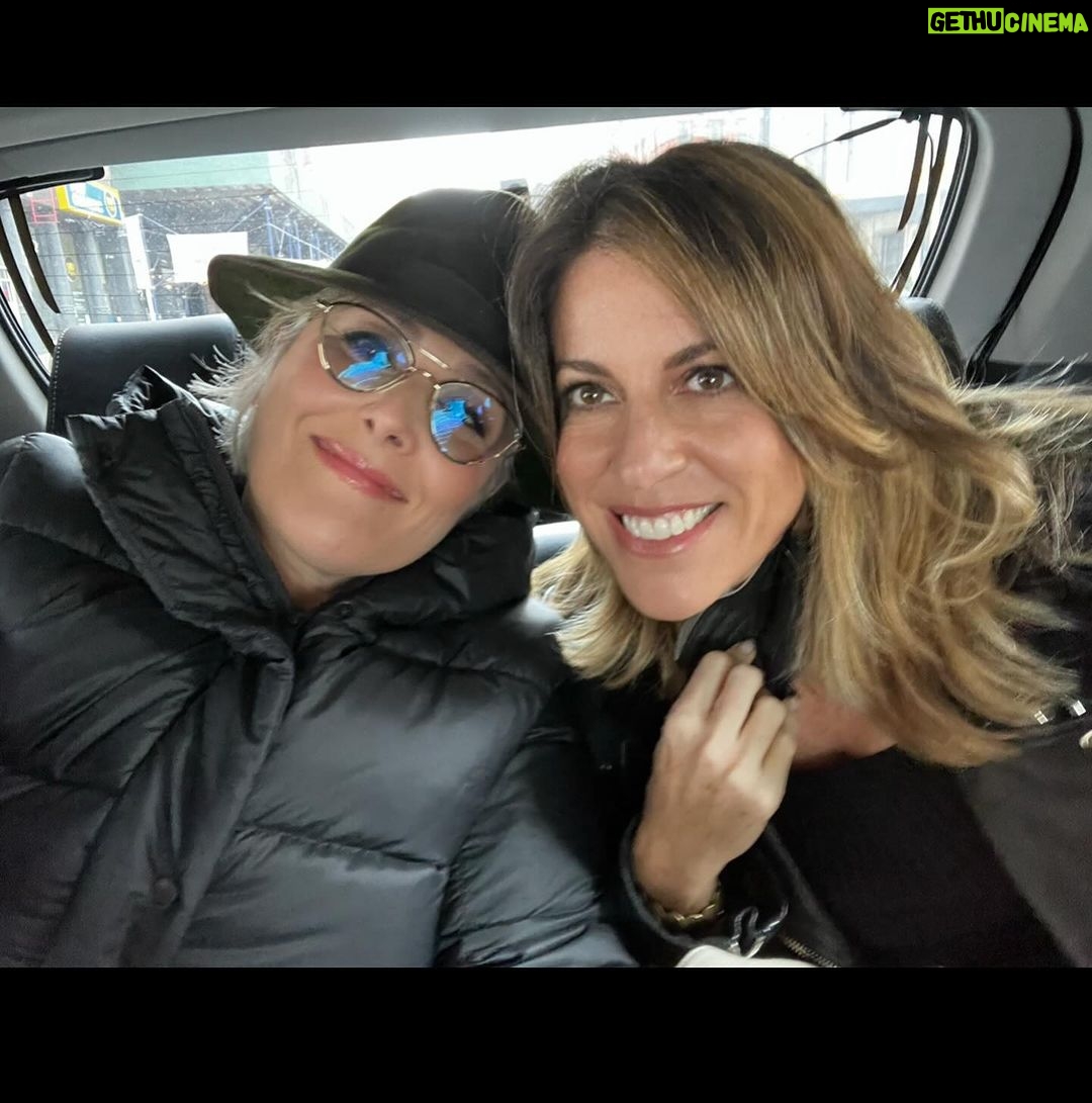 Ricki Lake Instagram - Happy Birthday to this queen! 👸 ❤️❤️❤️❤️❤️❤️❤️❤️❤️❤️❤️ @abbyepsteinxoxo I love and admire you so so much. 😘