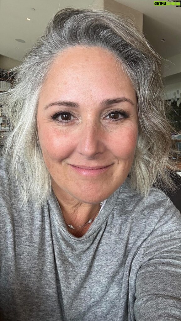 Ricki Lake Instagram - August is #hairlossawarenessmonth. This is me. 54 years old and almost 4 years after I shared my personal struggle with hair loss and shaved my head. My type of hair loss is androgenic alopecia. In addition to following the Harkklinken protocol, I no longer color my hair, or use extensions, and most importantly I no longer stress about my hair. I am so grateful to have found something that works for me. If my story resonates, I encourage you to visit their website and sign up for consultation with Harkklinken to see if you are a candidate. #selflove #selfacceptance #peace #thisis54 #harklinikkenhair #harklinikkenhairgrowth