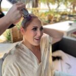 Ricki Lake Instagram - Happy 4 year anniversary to me! 12/31/19 It was on this day, I made the decision to shave my head. After so many years of suffering silently with my hair loss, I made the conscious choice to take matters into my own hands and surrender. And Let it go. My transformation was so much more than physical. I faced one of my greatest fears that day. I will always acknowledge this anniversary and reflect on the growth and self love that came from my taking this huge leap of faith. 📸 @amandademme #grateful #love #courage #selflove #proud 🎉🎉🎉🎉♥️ #happynewyear