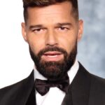 Ricky Martin Instagram – @vanityfair ⭐️ @donatella_versace @ryanmurphyproductions  #oscars2023 
.
Styled: @dvlstylist 
💇🏻‍♂️: @thecooljoey